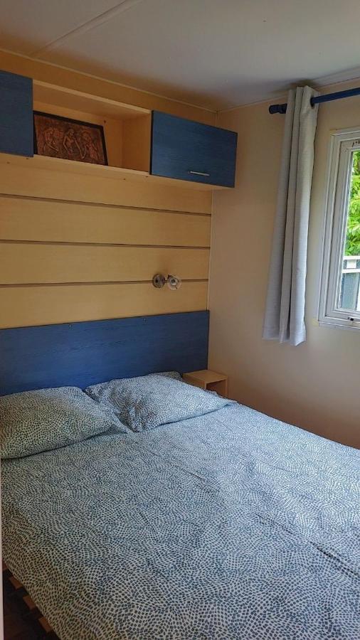 Camping Marvilla Parks -Parc Des Roches 91530 Saint-Chéron Esterno foto