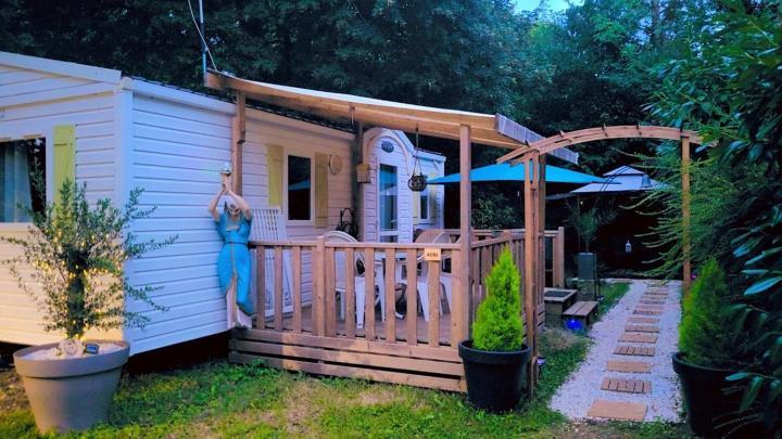 Camping Marvilla Parks -Parc Des Roches 91530 Saint-Chéron Esterno foto