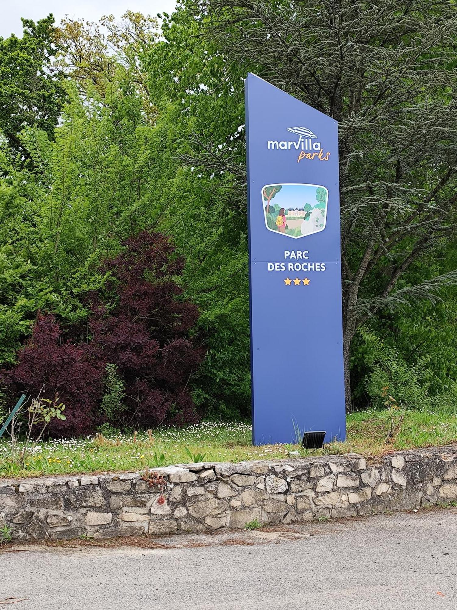 Camping Marvilla Parks -Parc Des Roches 91530 Saint-Chéron Esterno foto